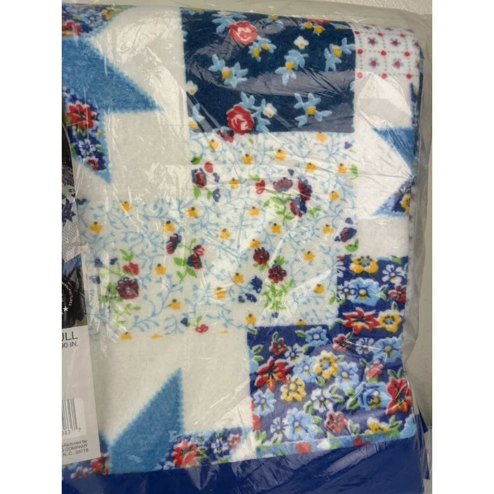 Beacon Blanket NEW Star Patch Blue Floral TWIN/FULL Size 72x90 Country Farmhouse